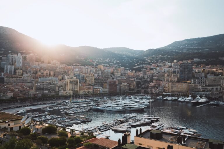 m-r-KwwAe7QVQSk-unsplash